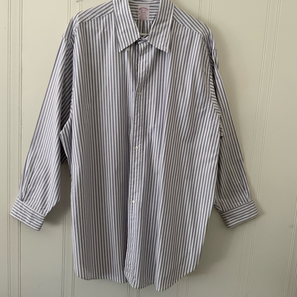 Brooks Brothers Blue and White Striped Dress Shirt Relaxed Fit